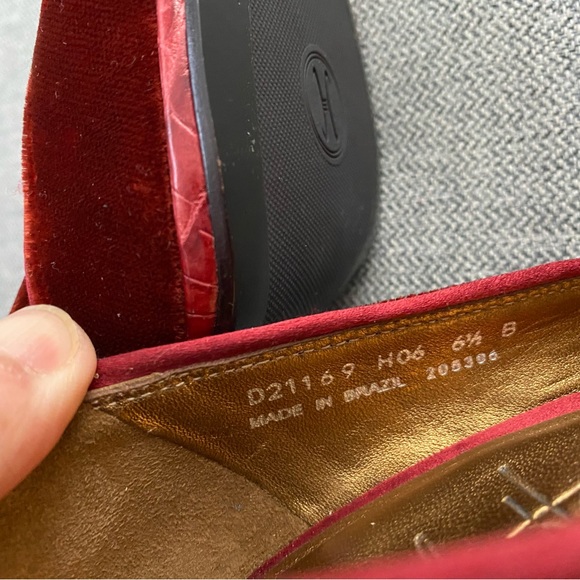 Cole Haan Velvet heel - Picture 8 of 8